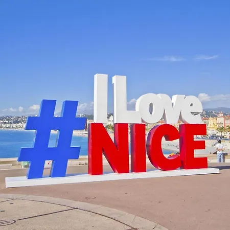 Le Palais, Promenade Des Anglais, Luxry App, 2 Ch, 2 Sdb, 88m Apartment Nice